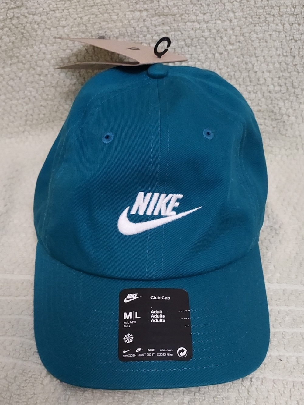 Unisex Nike Club Cap